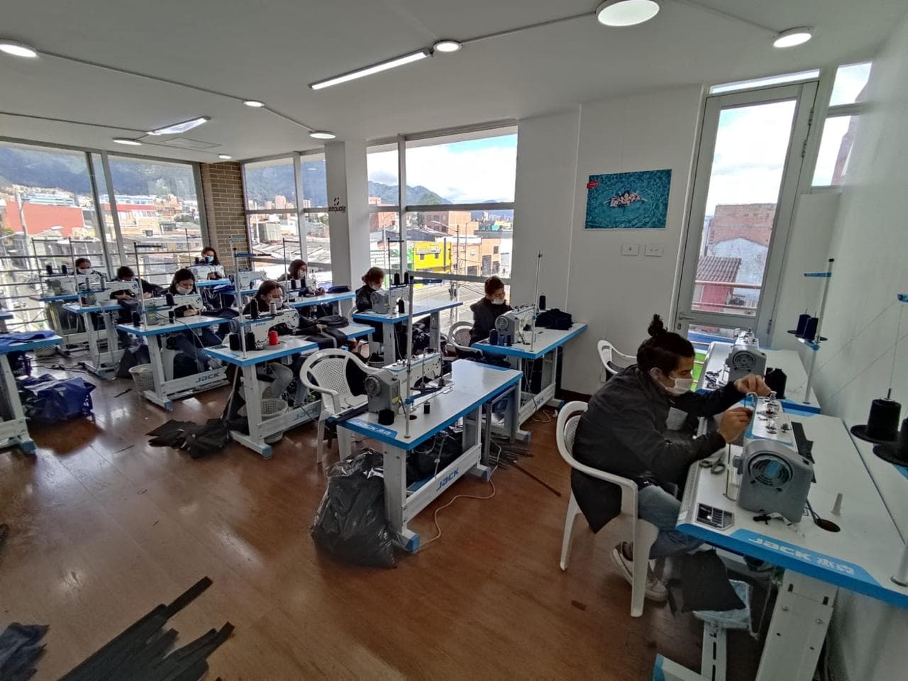 Área de corte de telas antifricción