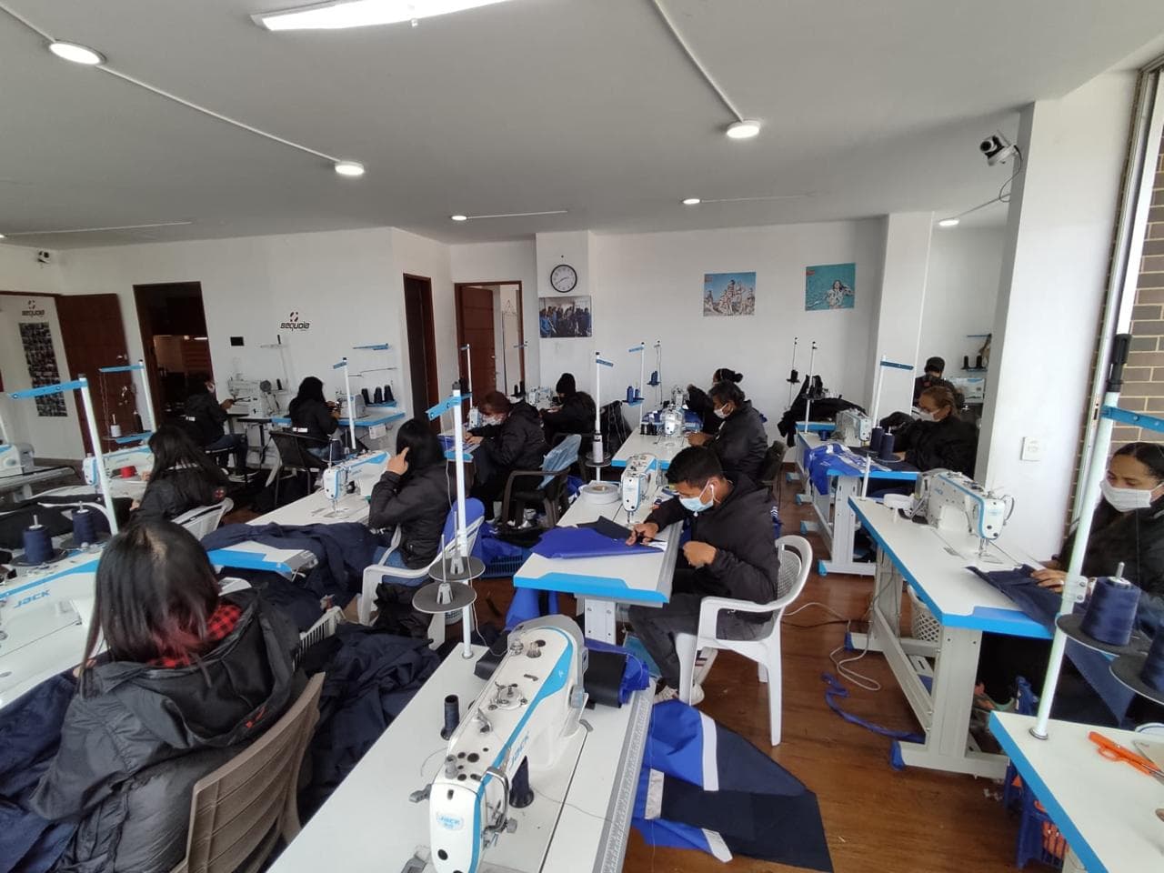 Proceso de costura industrial